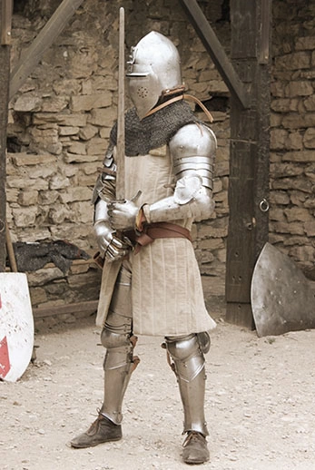 Les chevaliers du Moyen Âge - Il était une histoire - IEUH
